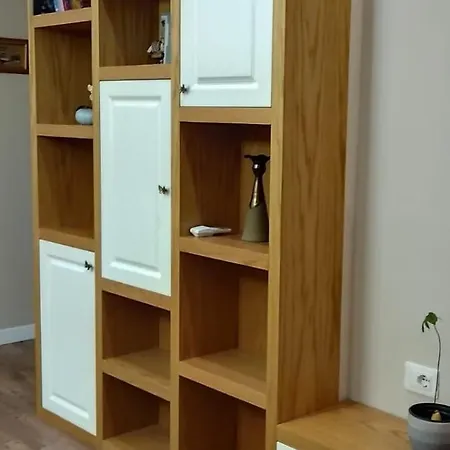 Family Τίρανα